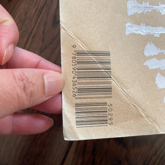 Baby-Sitters Little Sister #9 Karen’s Sleepover by Ann M. Martin - Picture 3 of 6